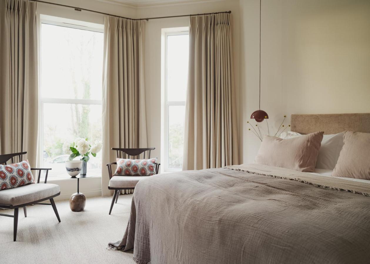 Leighton House - Boutique Guesthouse バース エクステリア 写真 A bedroom at the Hotel