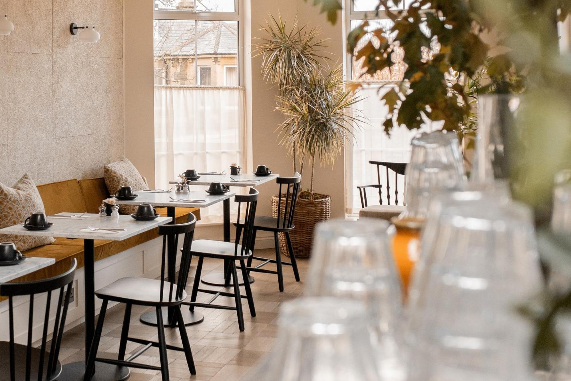 Leighton House - Boutique Guesthouse バース エクステリア 写真 Interior of the restaurant